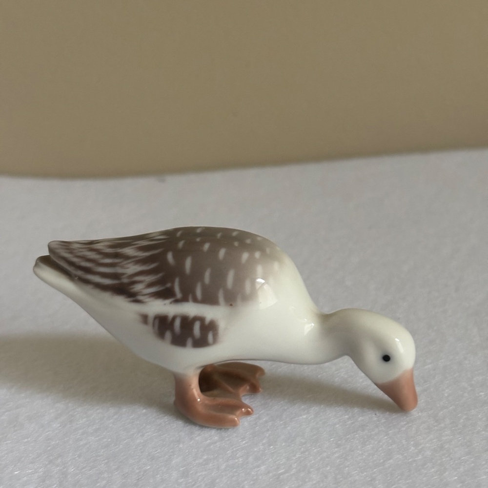 Vintage Bing & Grondahl, B & G, Denmark Small Goose 1902